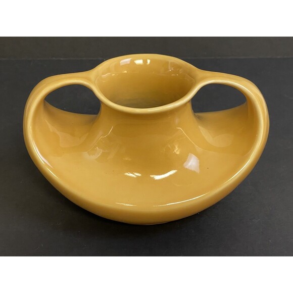 Jenggala Modern Yellow Ceramic Genie Style Double Handled Vase - Picture 9 of 12